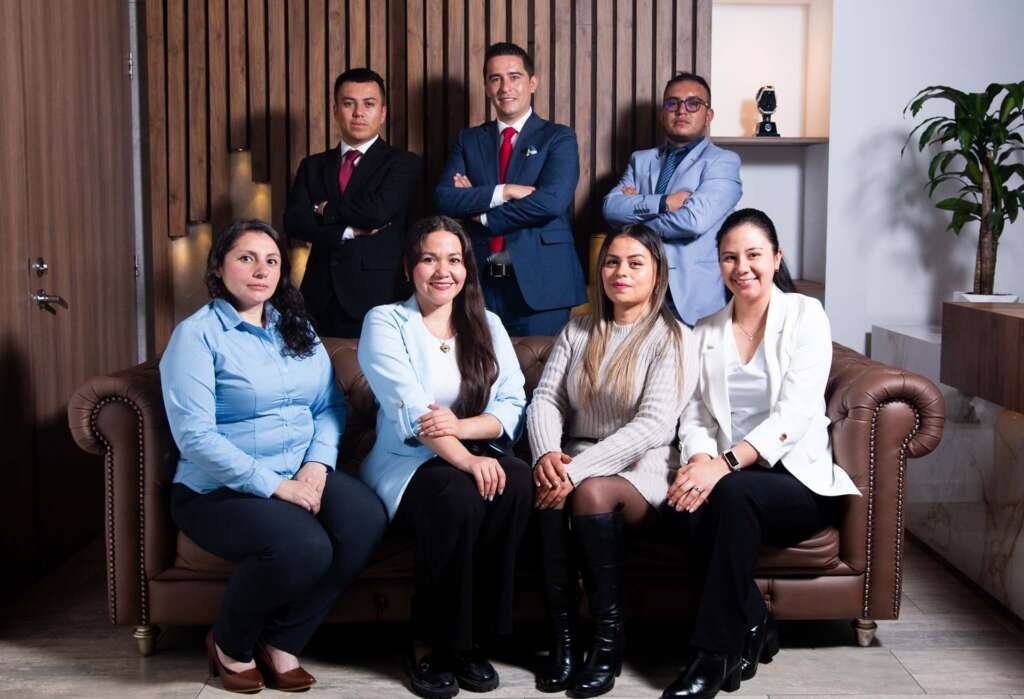 Foto 1 - GH Revisores - Hindi